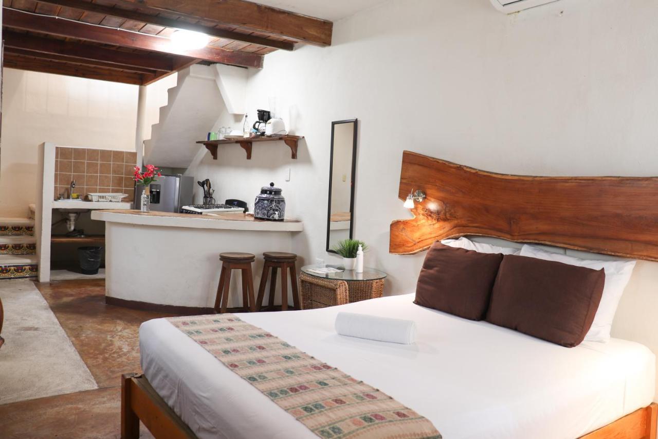 Hostal & Suites Pata De Perro Bacalar Eksteriør bilde